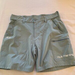 Men's Huk Large Sage Green Fishing Shorts
